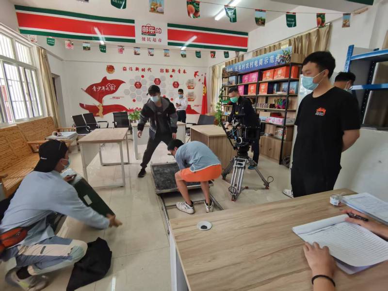 颍上县广告片拍摄公司：极简主义践行者，少即是多的视觉哲学